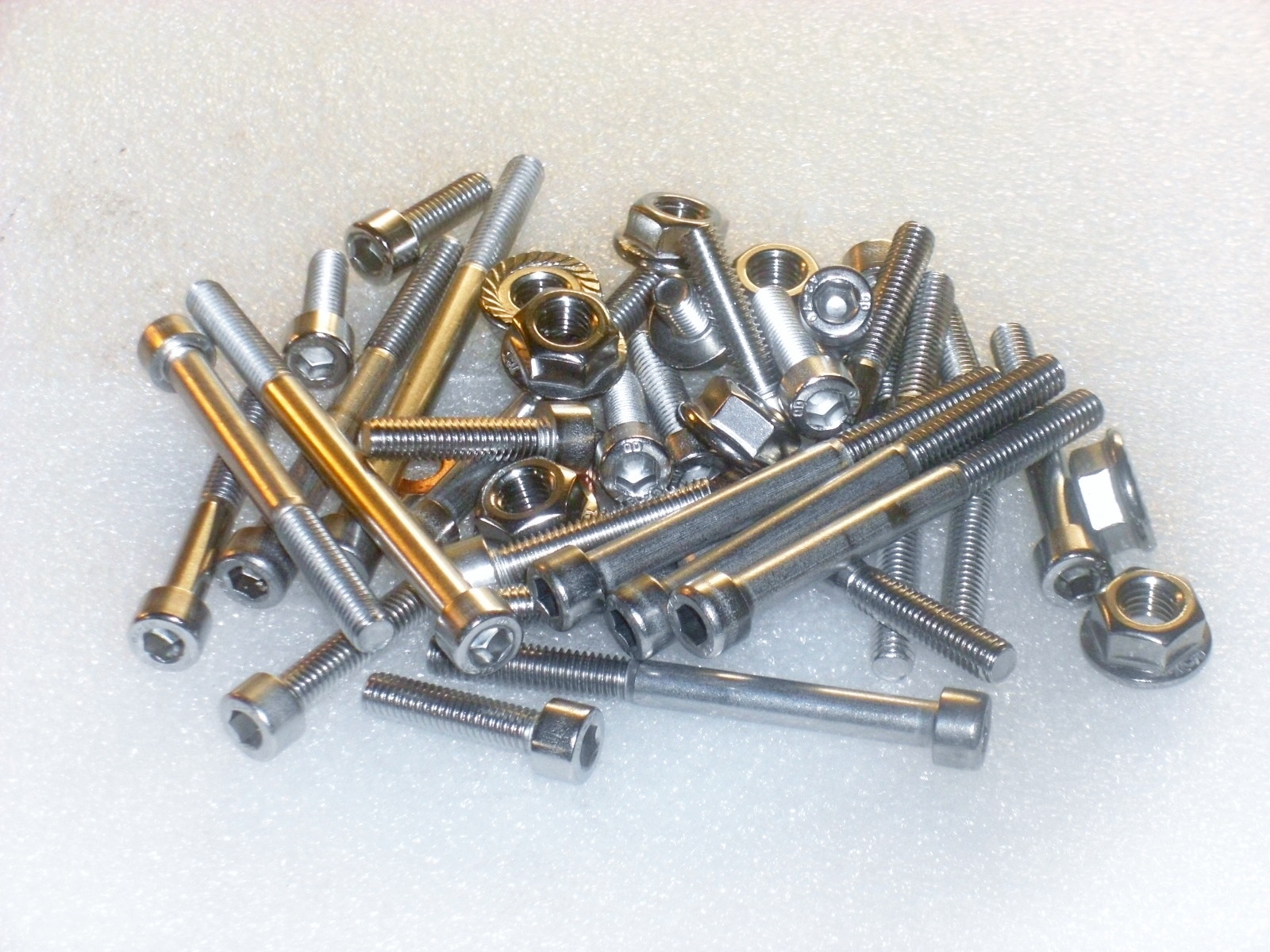 Stainless Cycle Polished Bolt Screw Kit For Honda CR250 M, M1 Elsinore 1973-1976